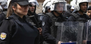 Opposition to Turkey&rsquo;s Syria operation crushed at home as it multiplies abroad